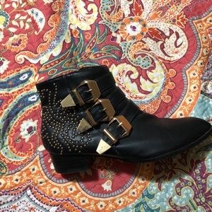Forever 21 black ankle booties with studded design